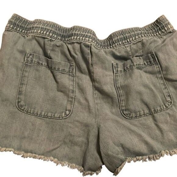 LOFT drawstring denim shorts Sz large Light Blue women’s Jean Shorts pull on - Picture 4 of 4